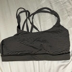 Lululemon energy sports bra sz 6